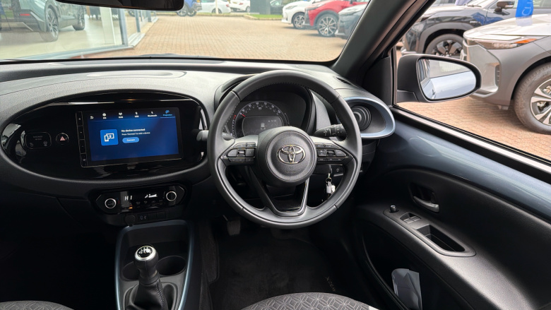 Toyota Aygo X 1.0 VVT-i Edge 5dr Petrol Hatchback